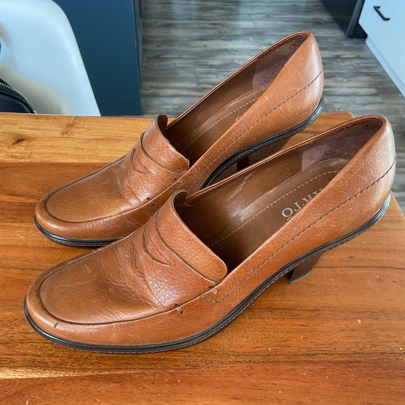 Franco Sarto Cognac Brown Leather Almond Toe European Chunky Heeled Loafer - Picture 2 of 5